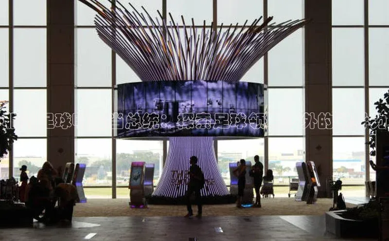 k1体育平台官网百度翻译App非洲足球明星当总统：探索足球领域之外的领导力