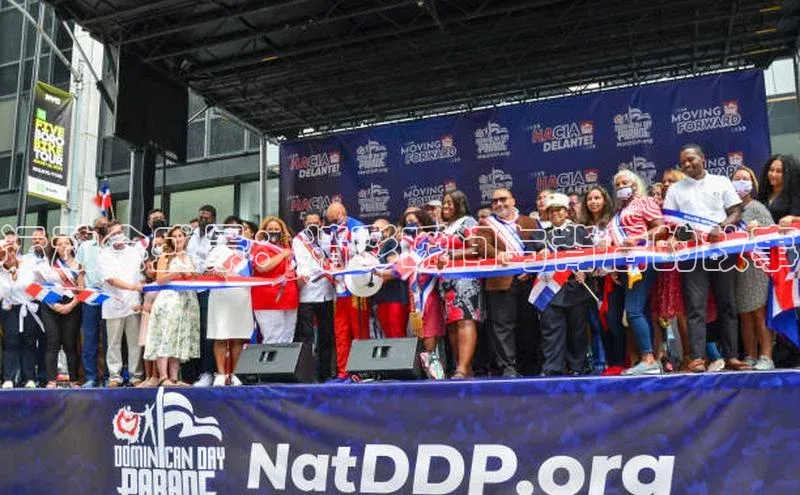 运动会盛景：精彩瞬间与背后的故事